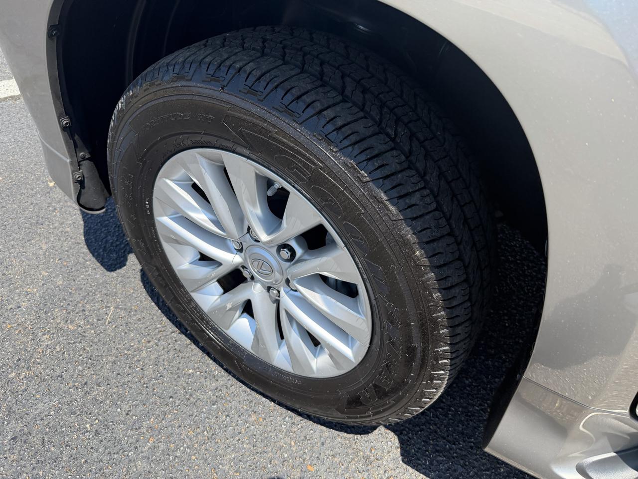 Lexus GX 460 Premium 4D SUV 4WD 2021