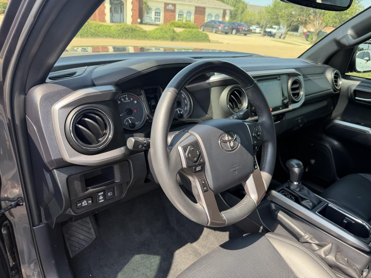 Toyota Tacoma Limited Double Cab V6 6AT 2WD 2019