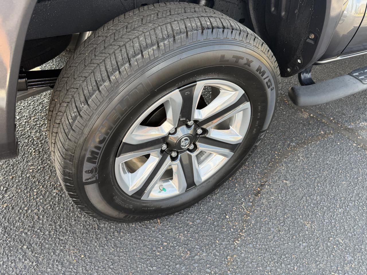 Toyota Tacoma Limited Double Cab V6 6AT 2WD 2019