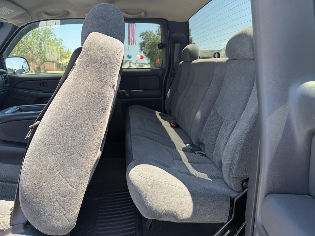 Chevrolet Silverado 1500 Work Truck Ext. Cab Long Bed 2WD 2005