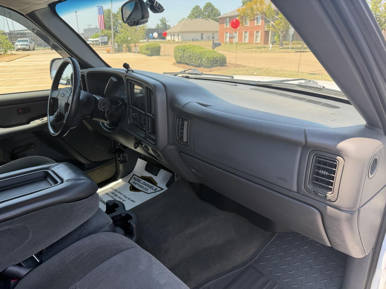 Chevrolet Silverado 1500 Work Truck Ext. Cab Long Bed 2WD 2005