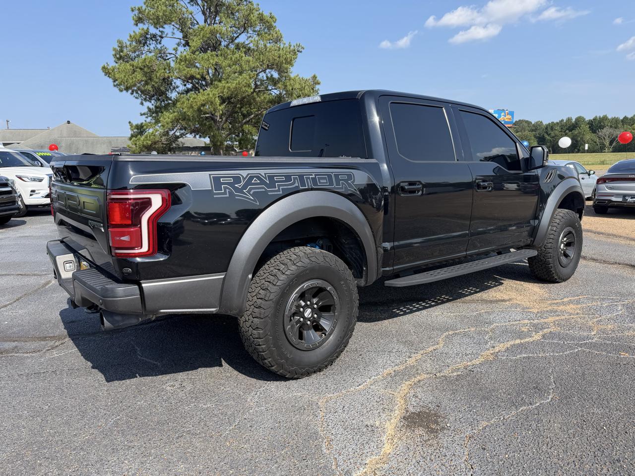 Ford F-150 Raptor SuperCrew 4WD 2018