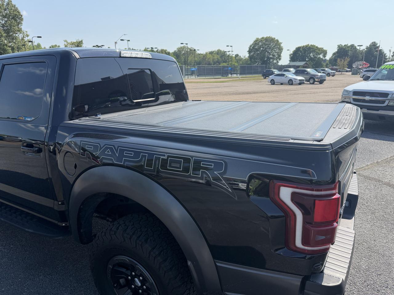 Ford F-150 Raptor SuperCrew 4WD 2018