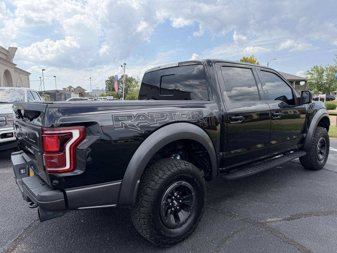 Ford F-150 Raptor SuperCrew 4WD 2018