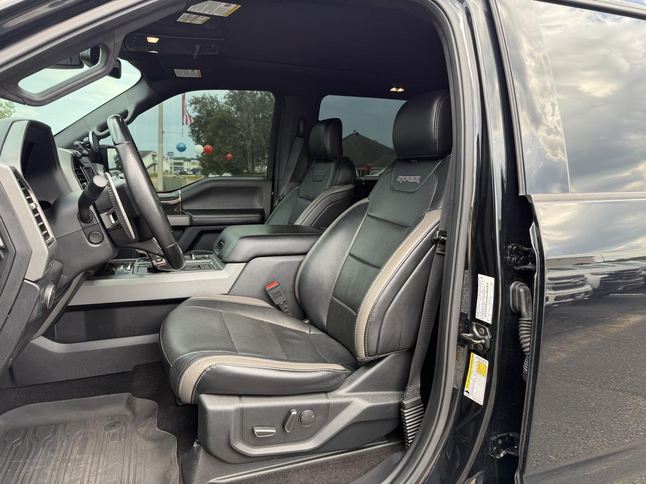 Ford F-150 Raptor SuperCrew 4WD 2018