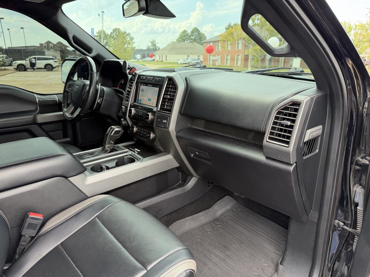 Ford F-150 Raptor SuperCrew 4WD 2018