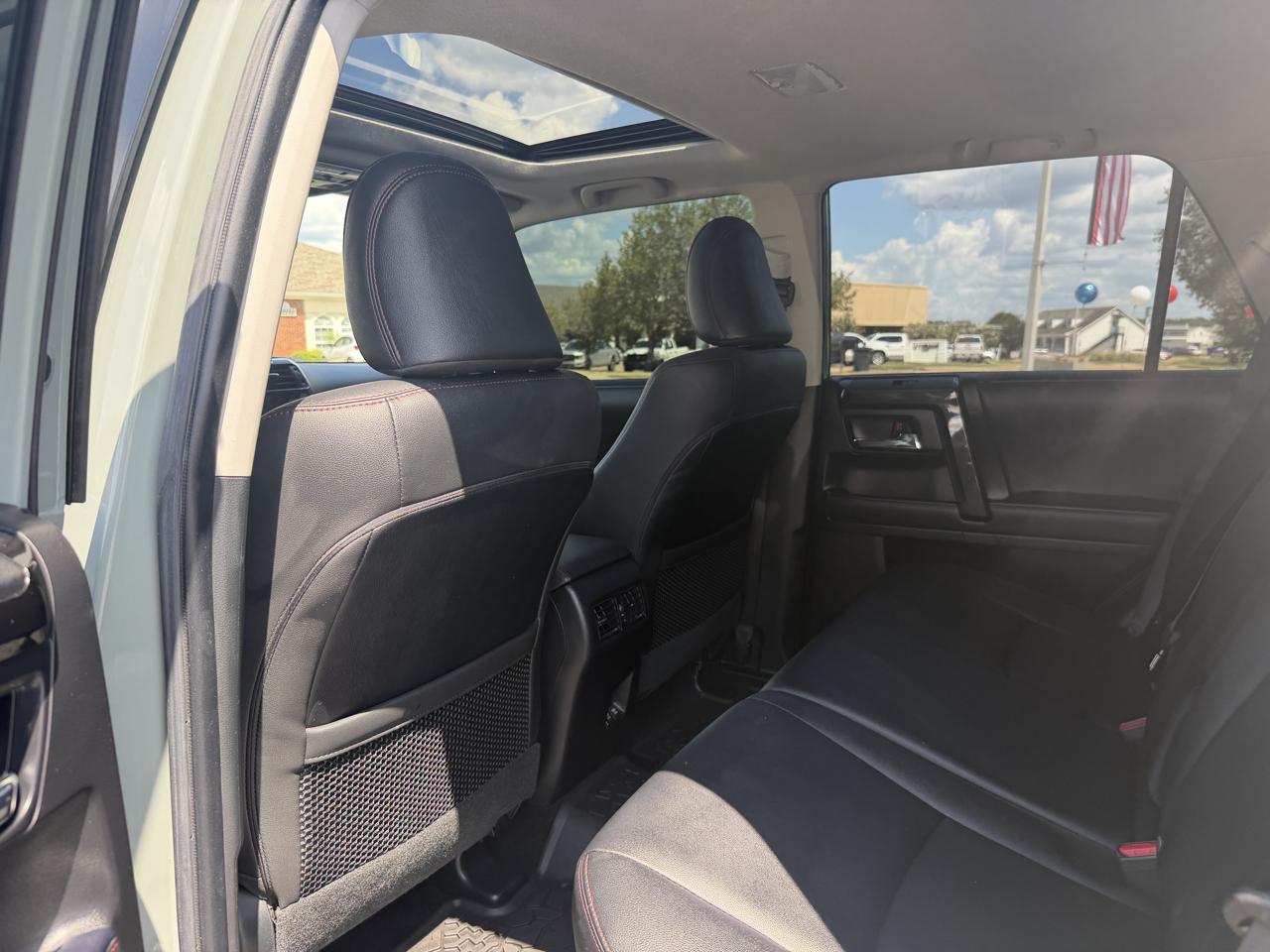 Toyota 4Runner TRD PRO 4WD 2021