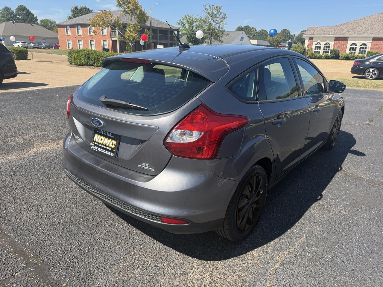 Ford Focus  2012