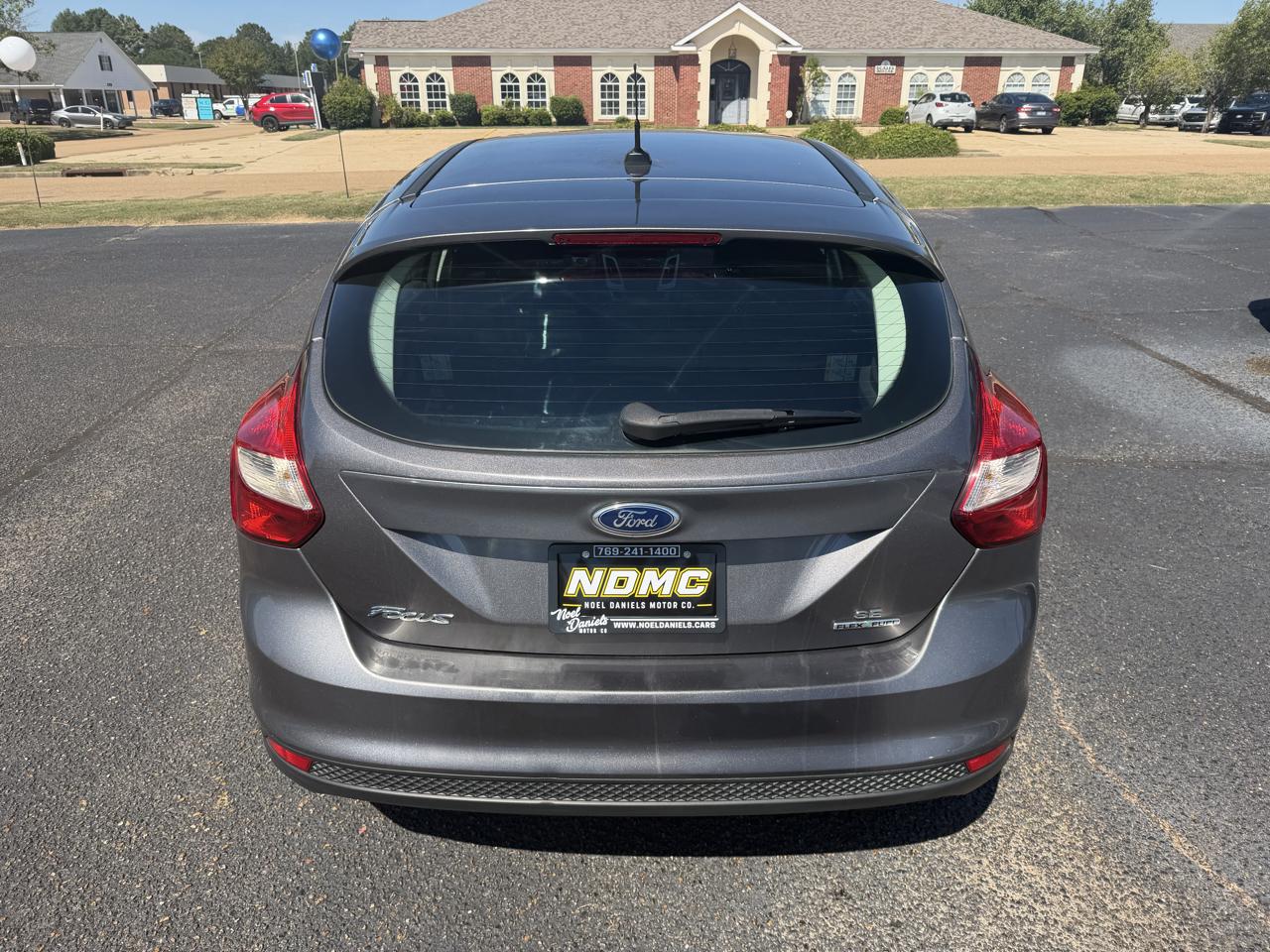 Ford Focus  2012
