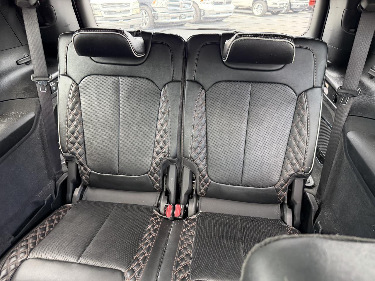 Jeep Grand Cherokee L Summit 2WD 2023