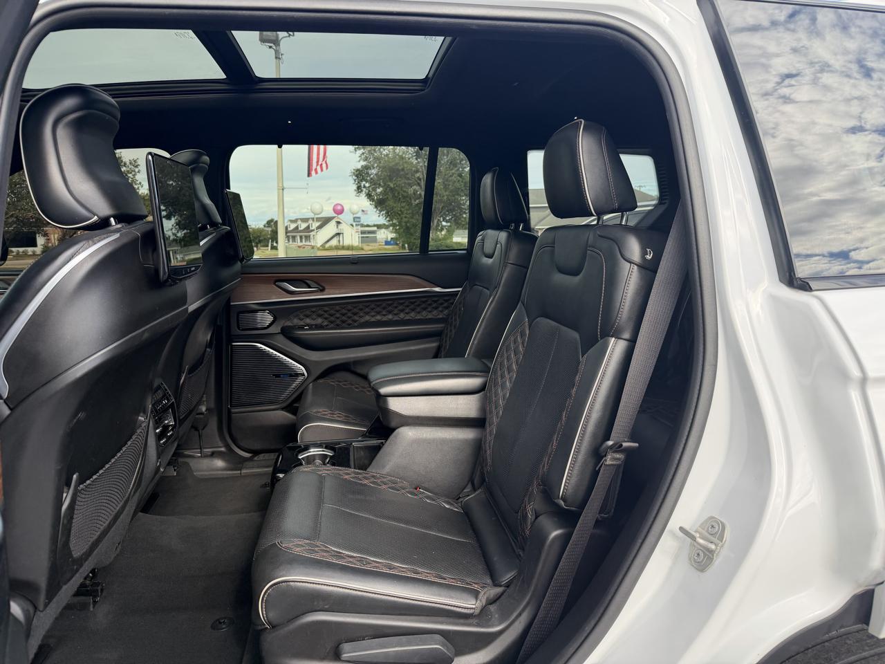 Jeep Grand Cherokee L  2023