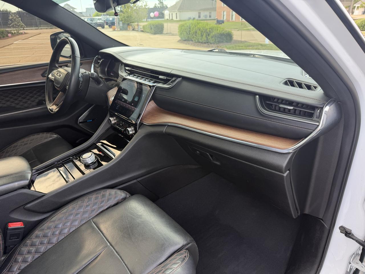 Jeep Grand Cherokee L  2023