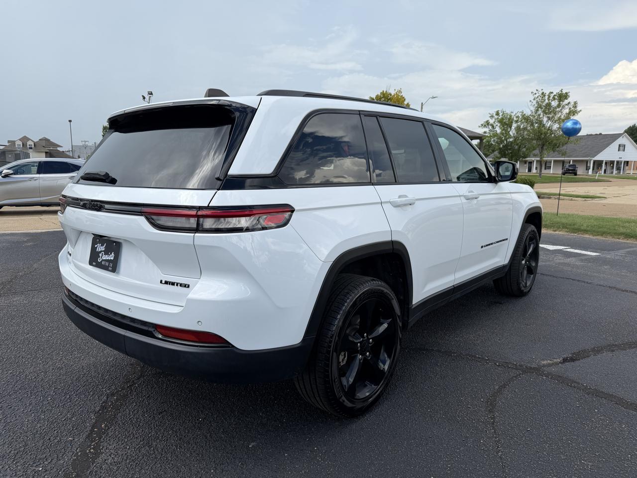 Jeep Grand Cherokee Limited 4WD 2023