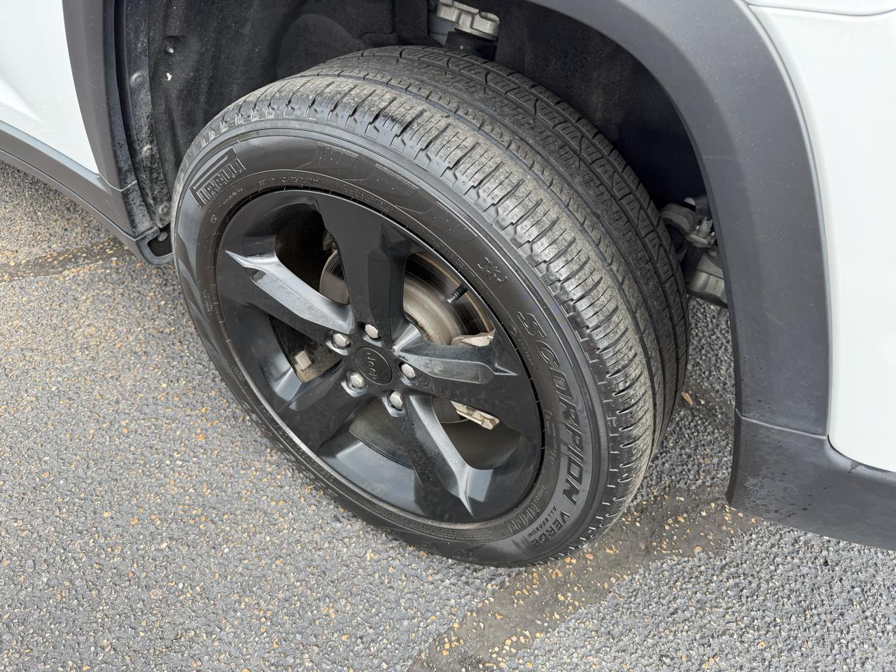 Jeep Grand Cherokee Limited 4WD 2023