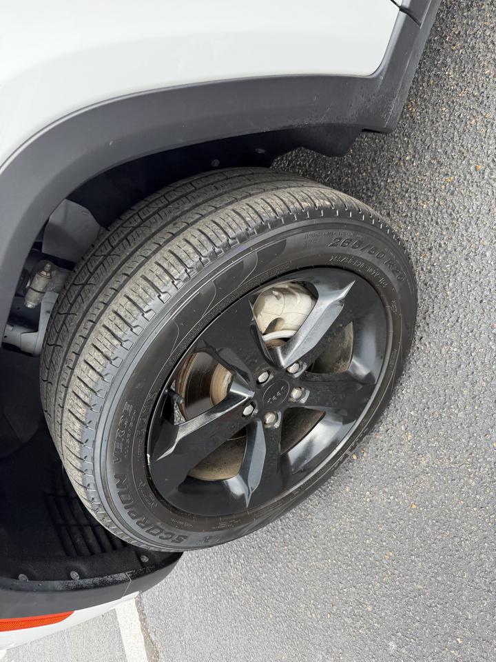 Jeep Grand Cherokee Limited 4WD 2023