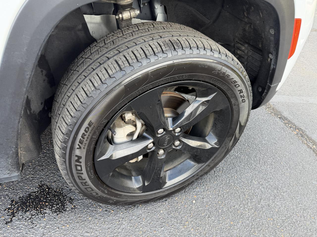 Jeep Grand Cherokee Limited 4WD 2023