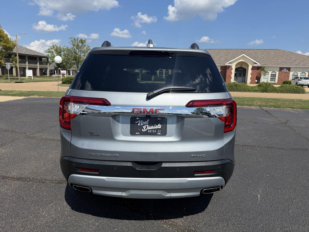 GMC Acadia SLT AWD 2023