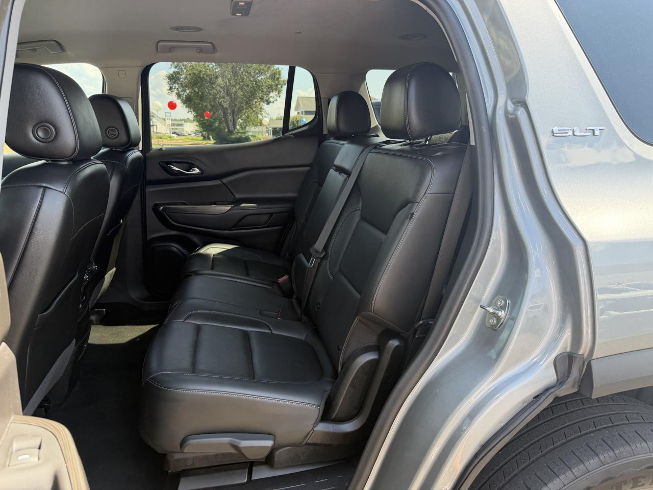 GMC Acadia SLT AWD 2023