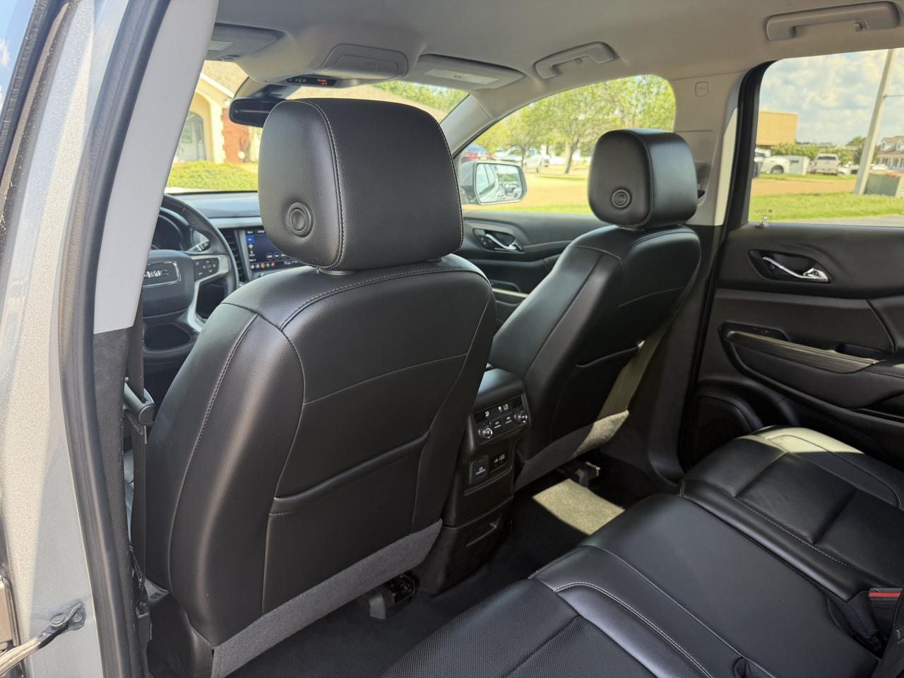 GMC Acadia SLT AWD 2023