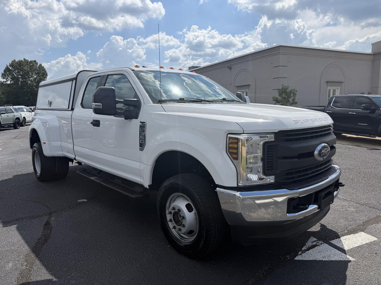 Ford F-350 SD XL SuperCab Long Bed DRW 4WD 2018