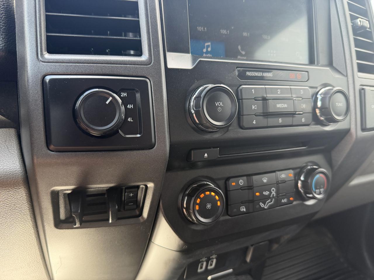 Ford F-350 SD XL SuperCab Long Bed DRW 4WD 2018