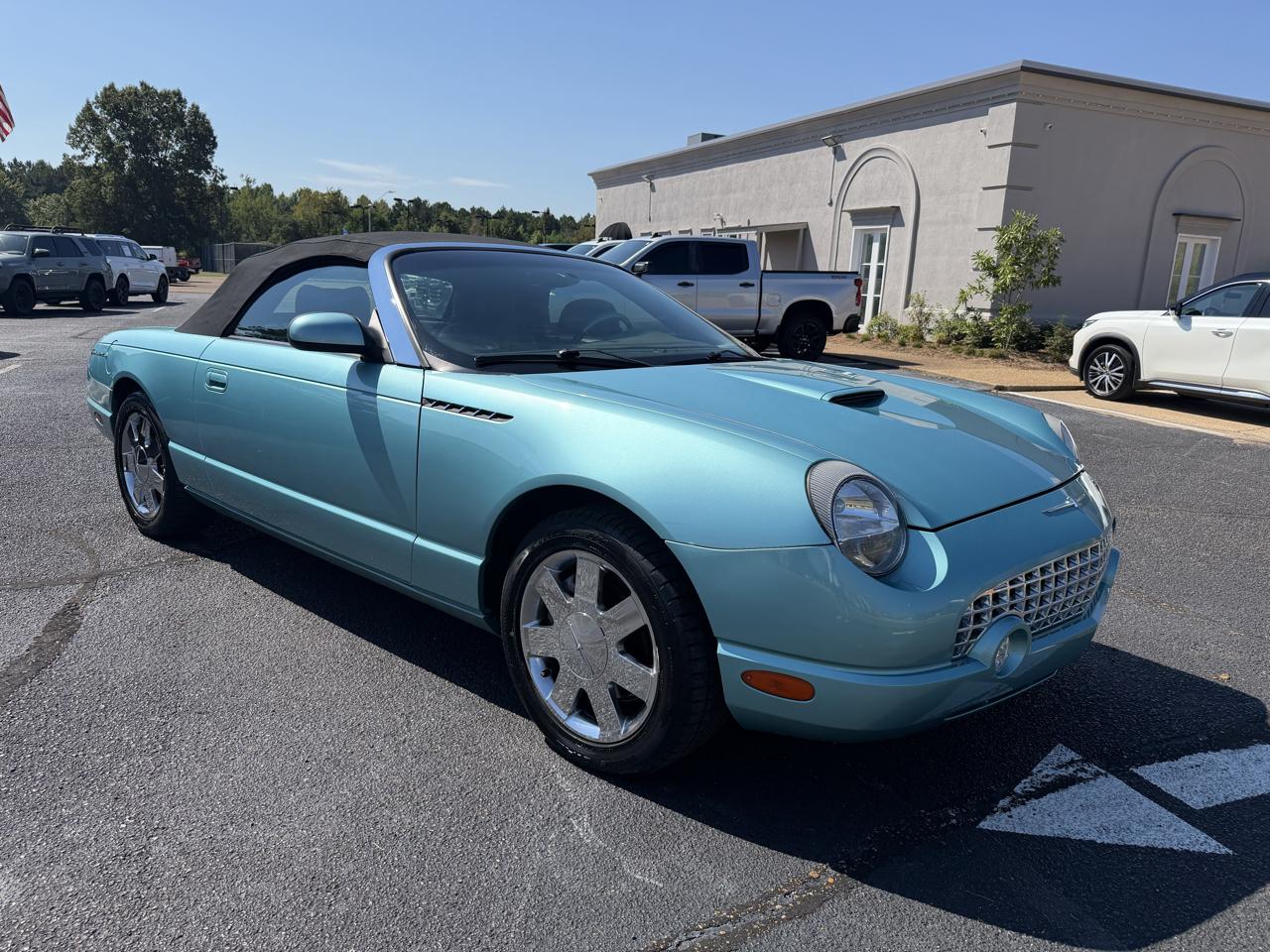 Ford Thunderbird  2002