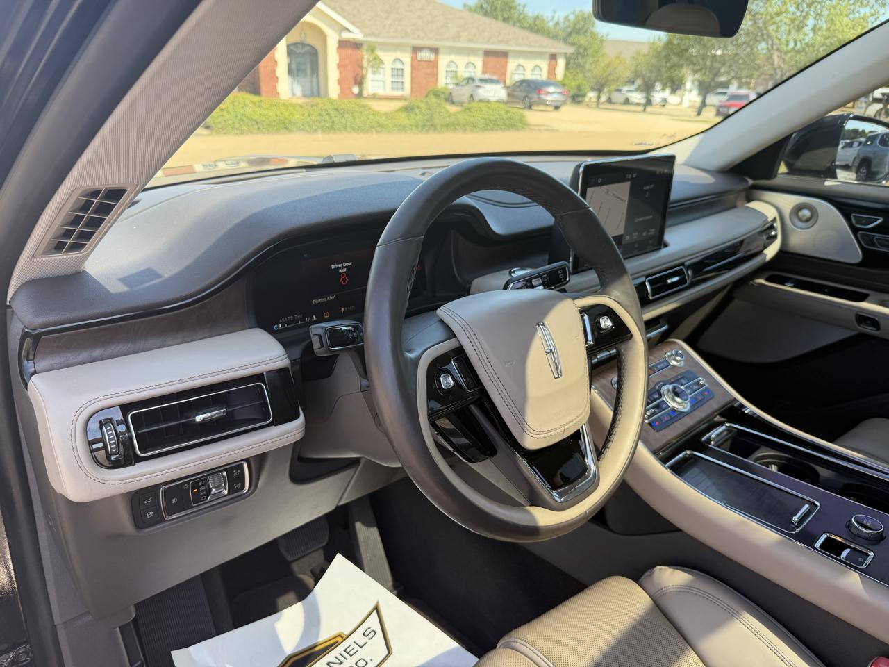 Lincoln Aviator  2020