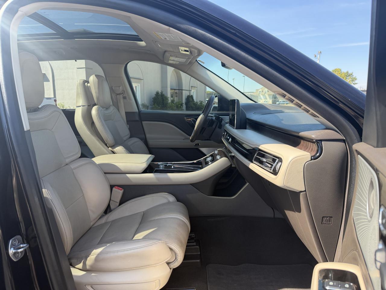 Lincoln Aviator  2020