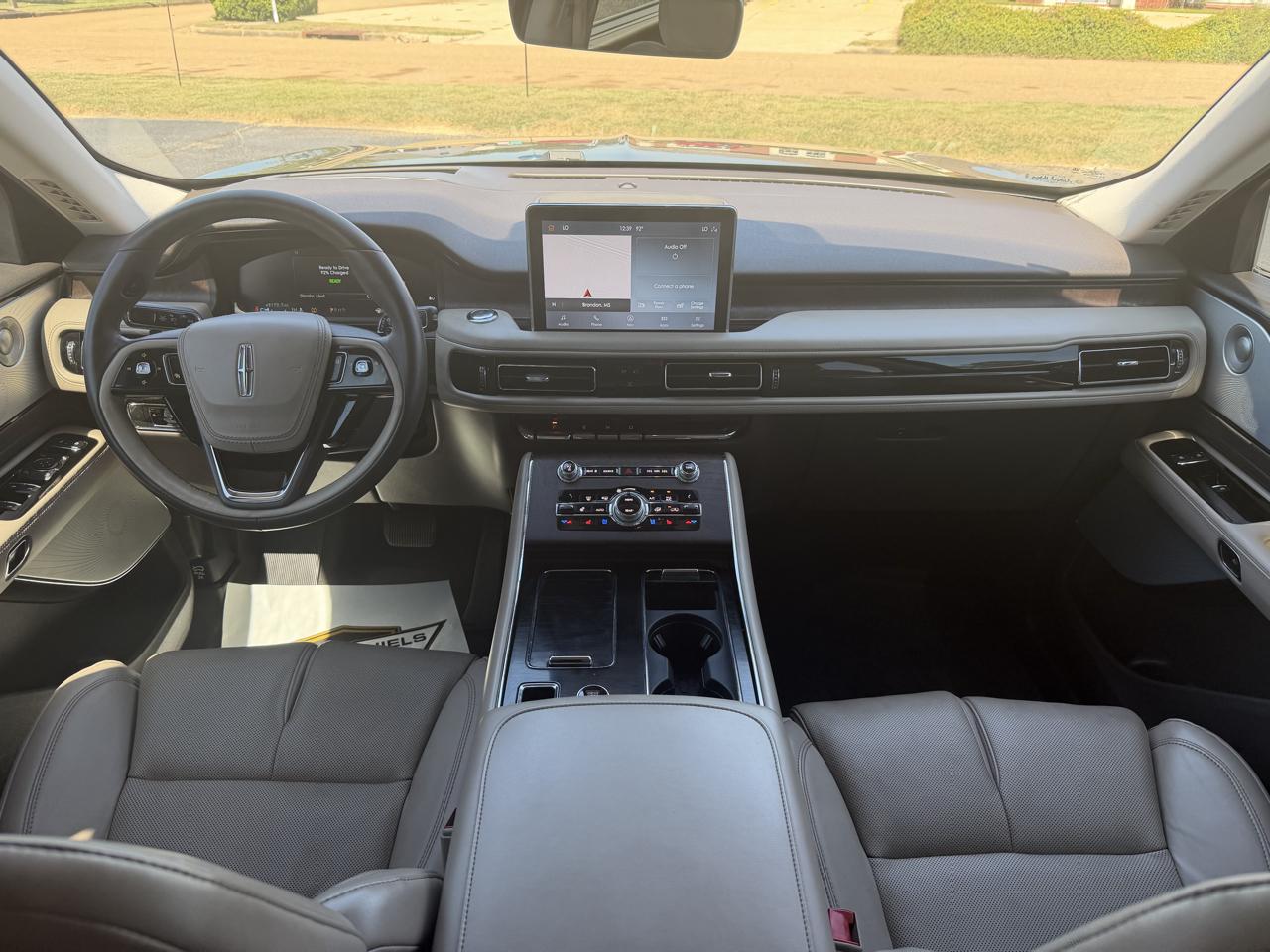 Lincoln Aviator  2020