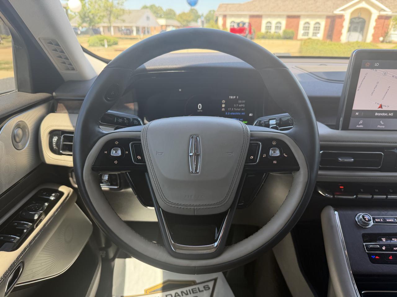 Lincoln Aviator  2020
