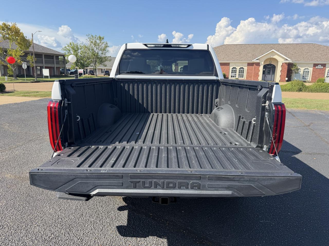 Toyota Tundra  2023