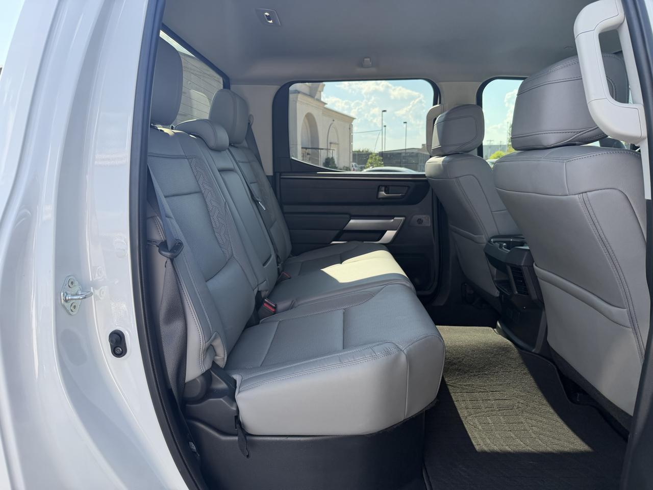 Toyota Tundra  2023