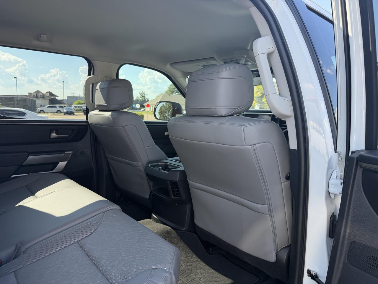 Toyota Tundra  2023