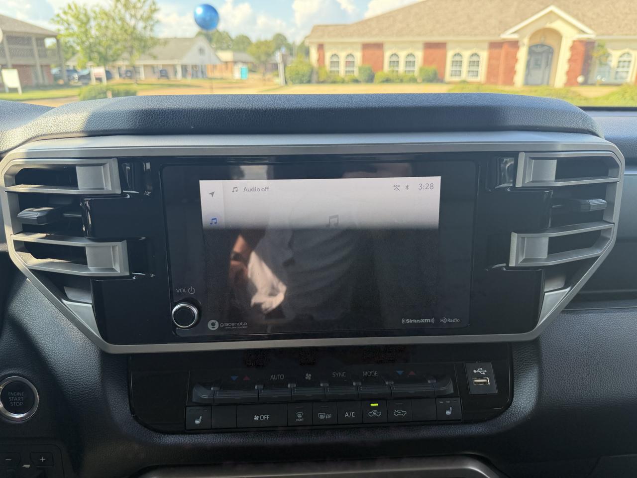 Toyota Tundra  2023