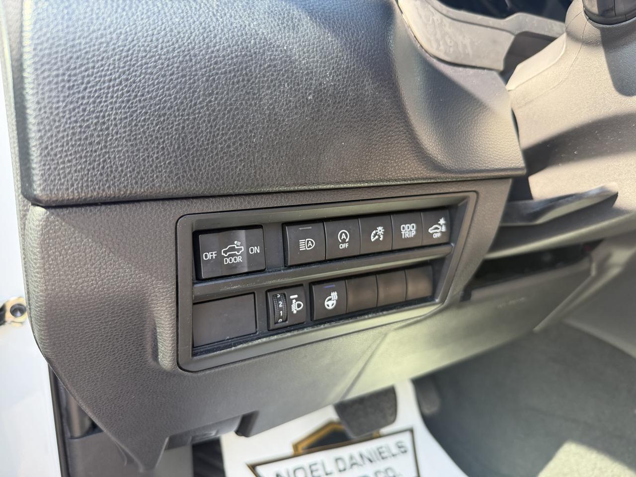 Toyota Tundra  2023