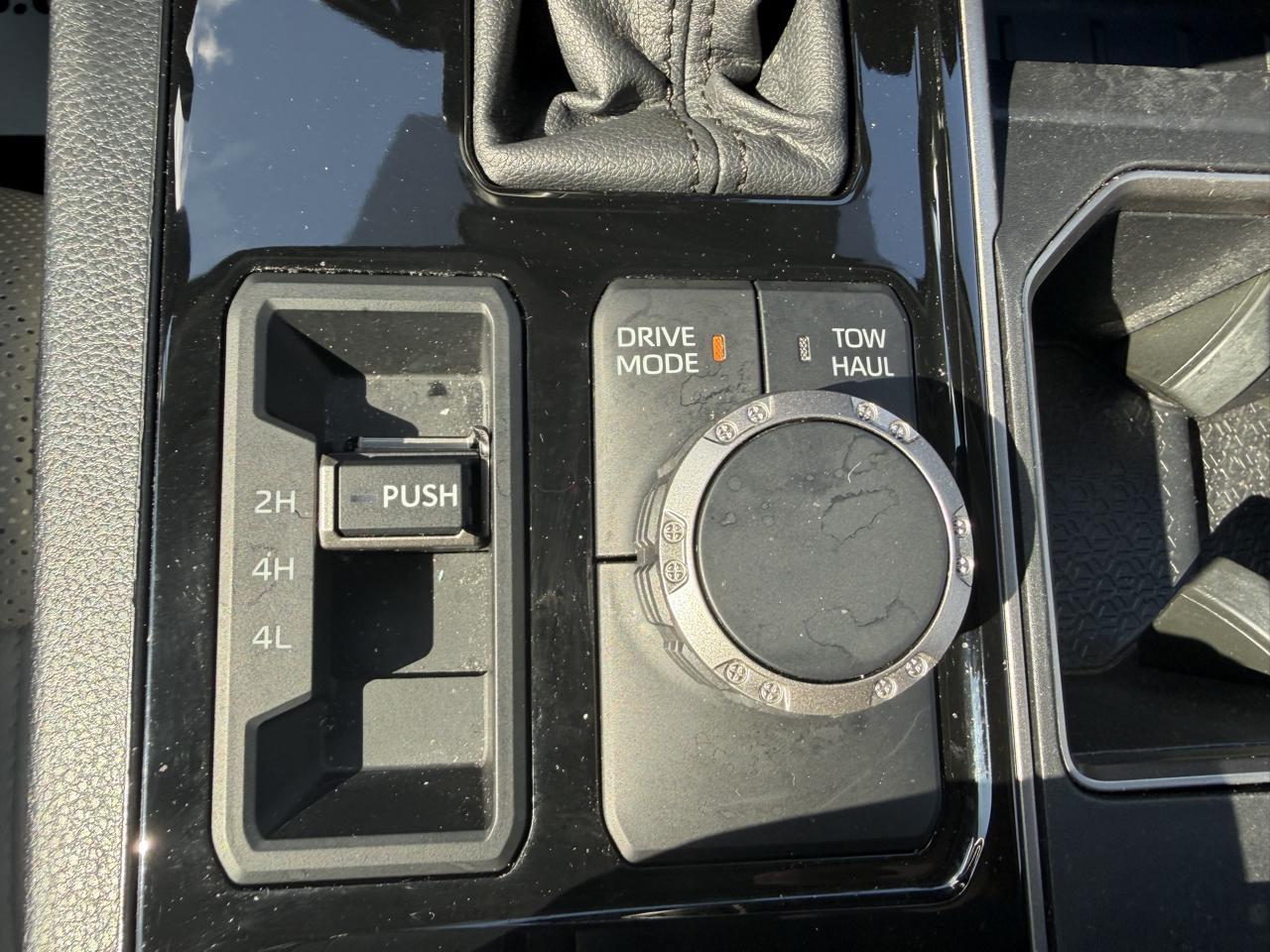 Toyota Tundra  2023