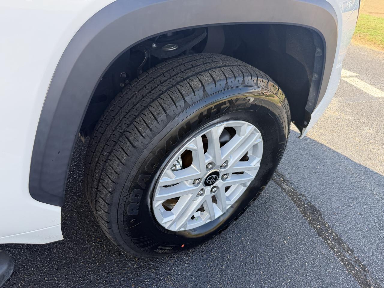 Toyota Tundra  2023