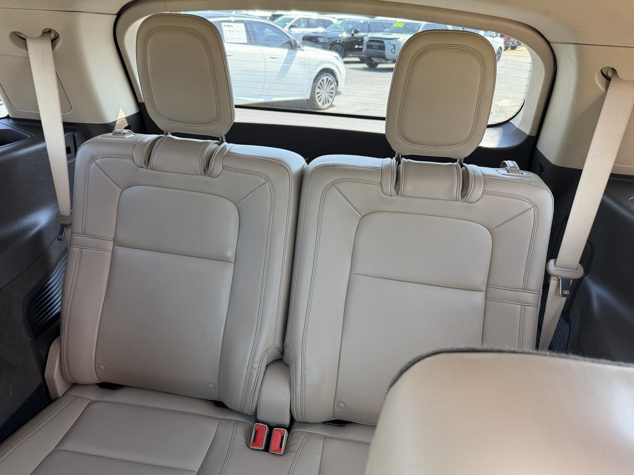 Lincoln Aviator  2020