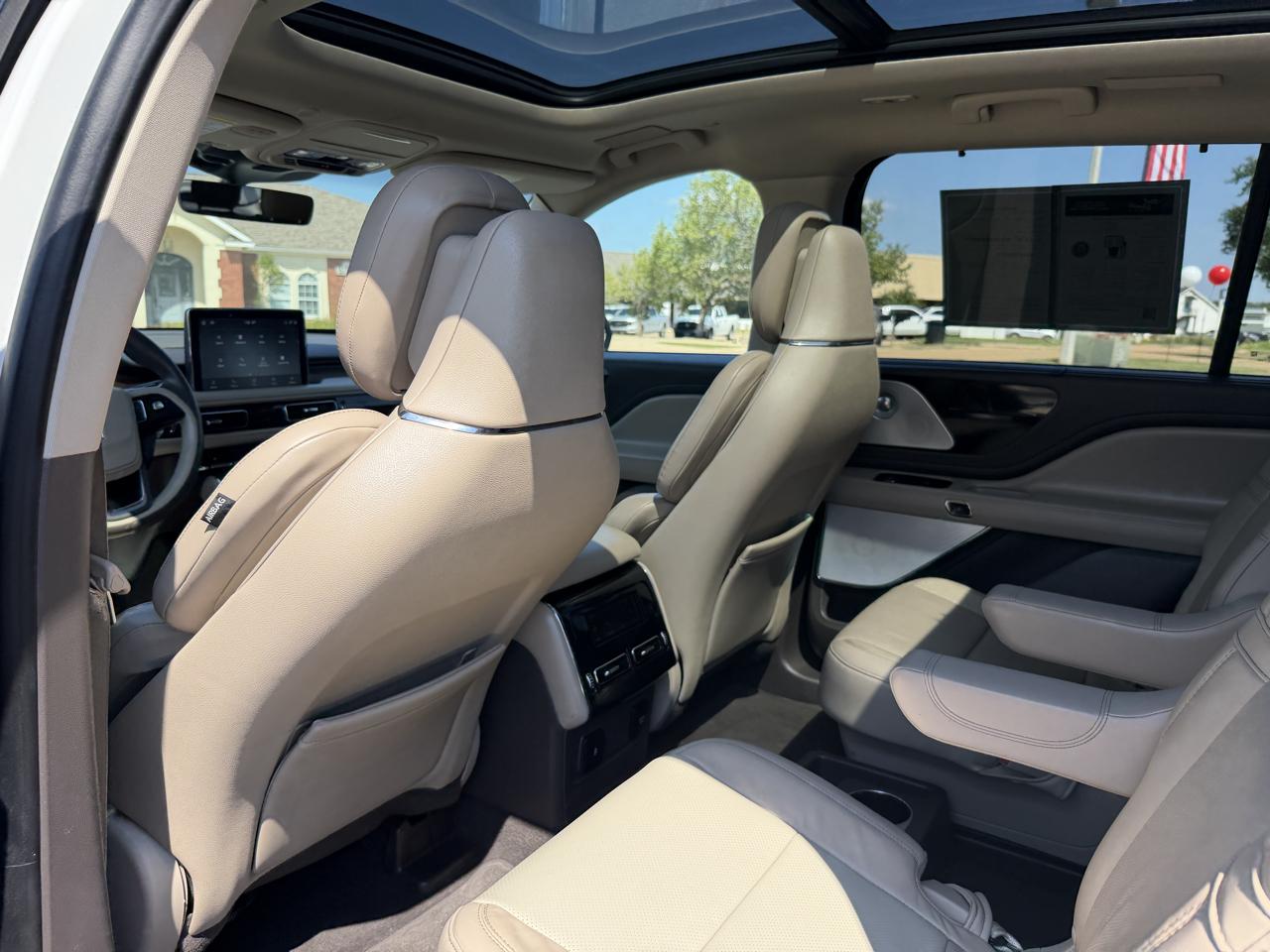 Lincoln Aviator  2020