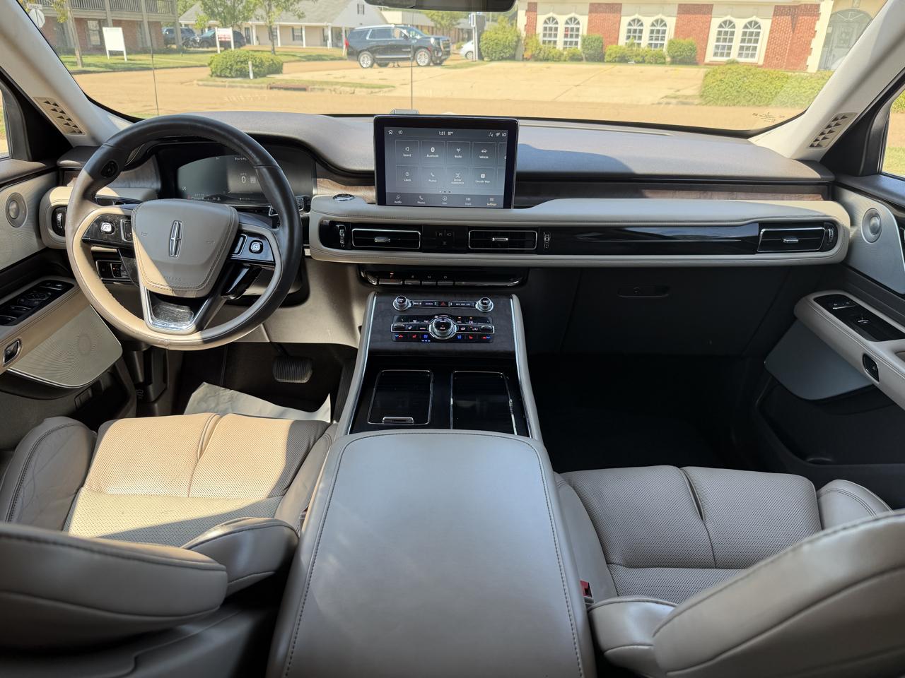 Lincoln Aviator  2020