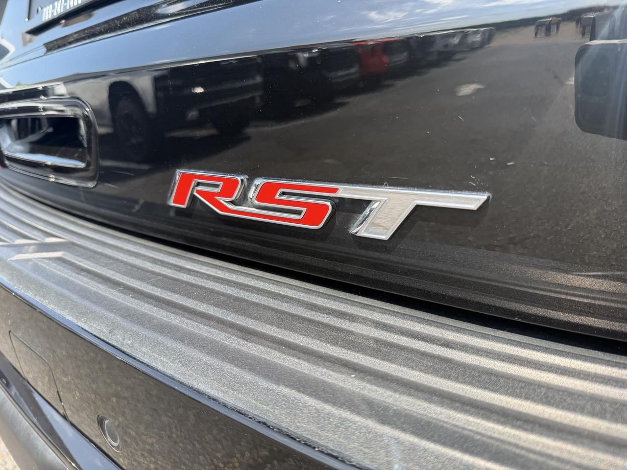 Chevrolet Suburban  2025