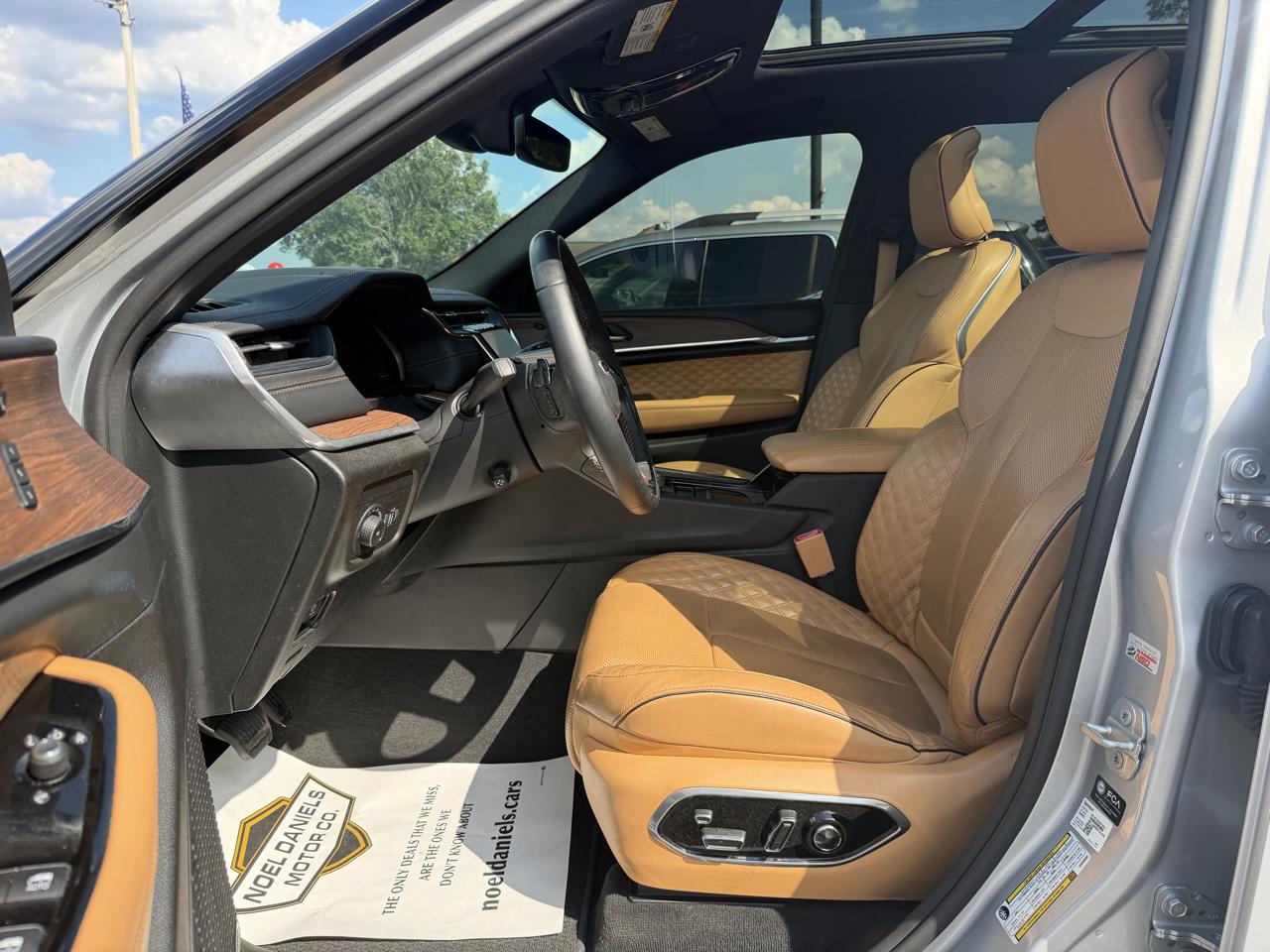 Jeep Grand Cherokee  2022