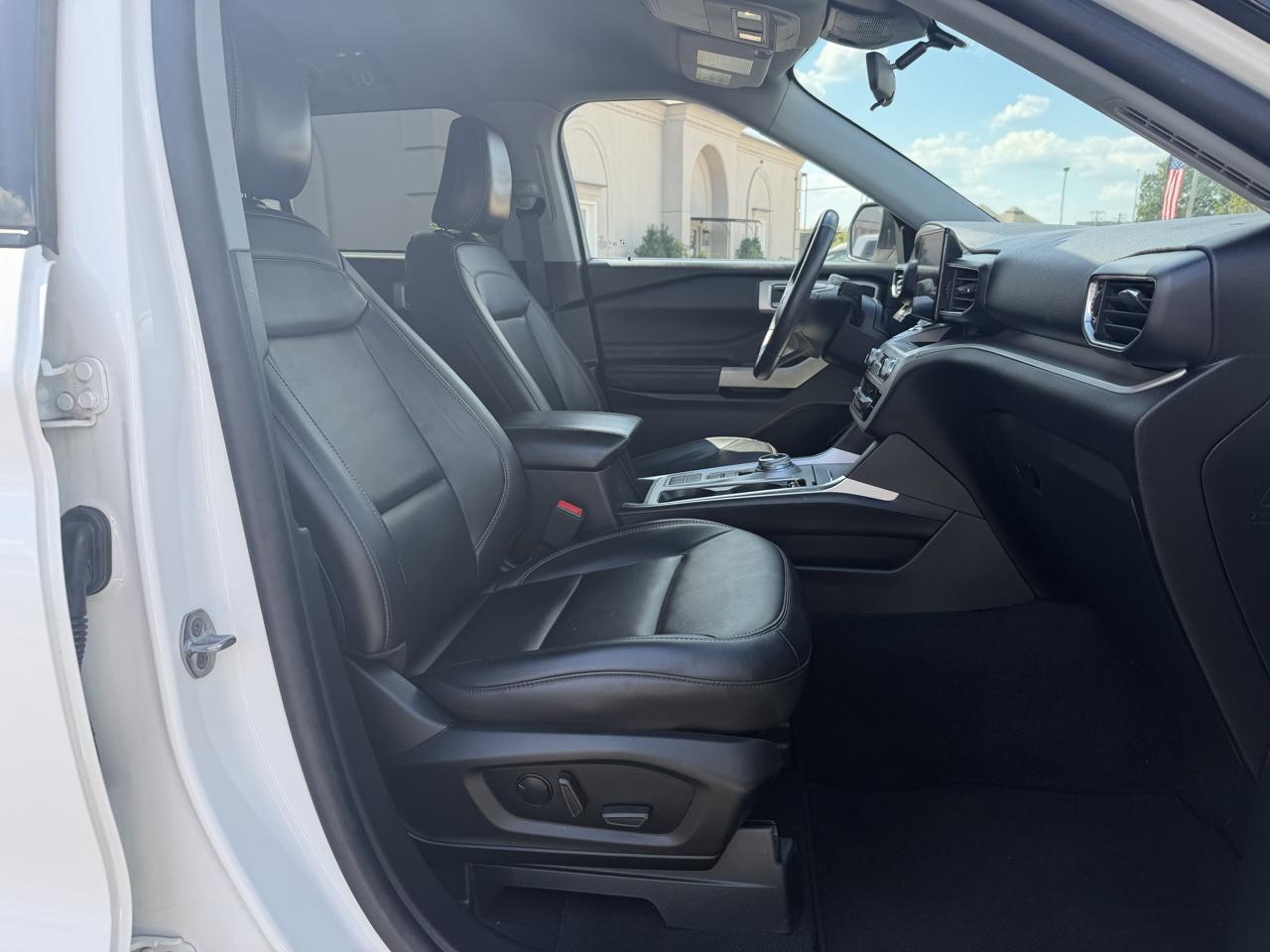 Ford Explorer  2023