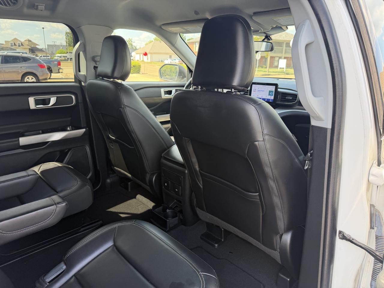Ford Explorer  2023