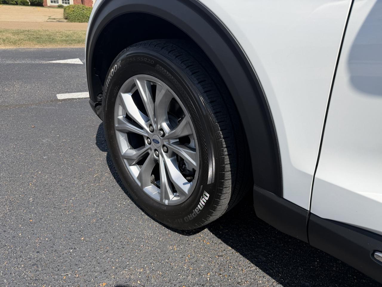 Ford Explorer  2023