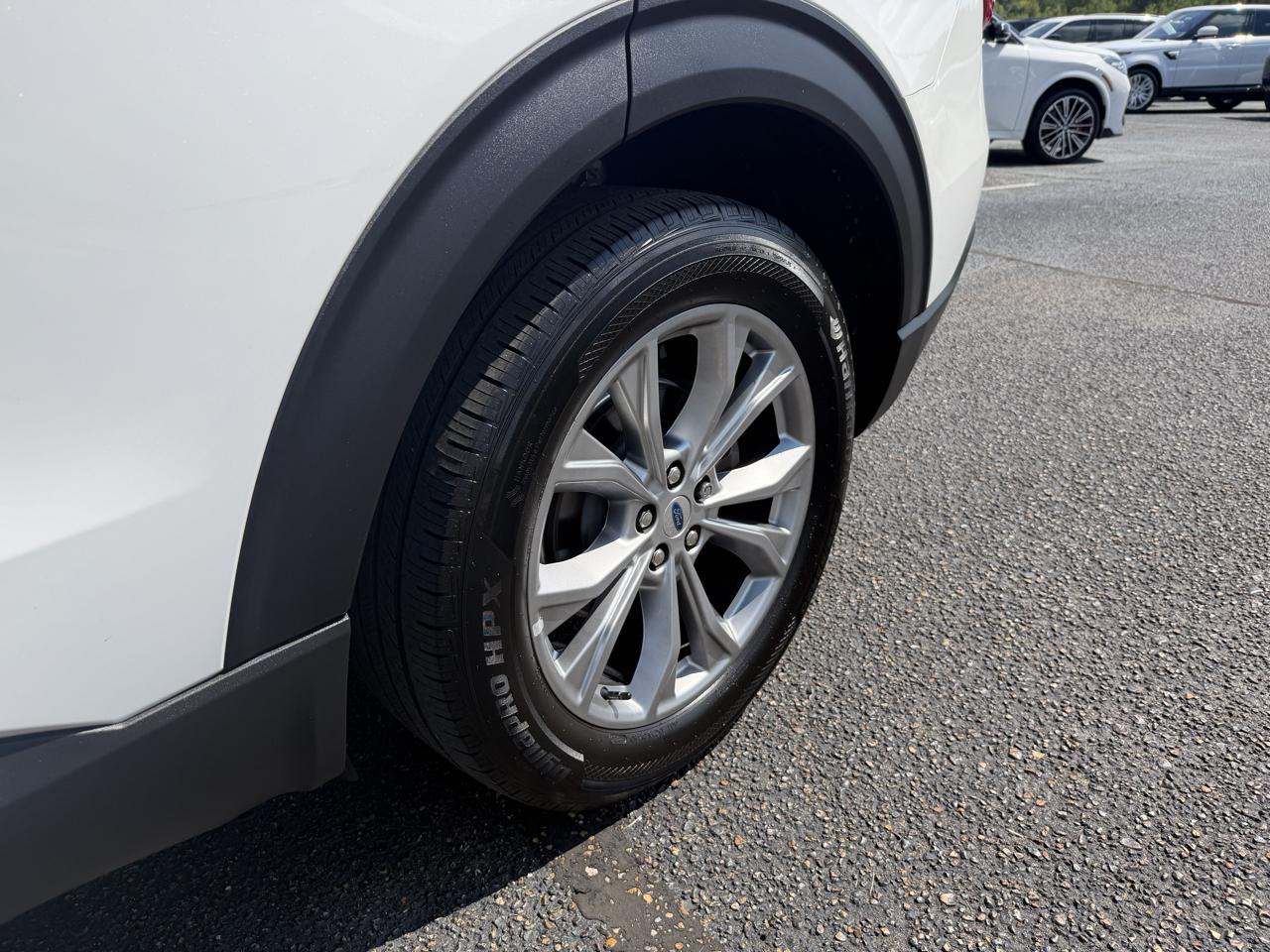 Ford Explorer  2023