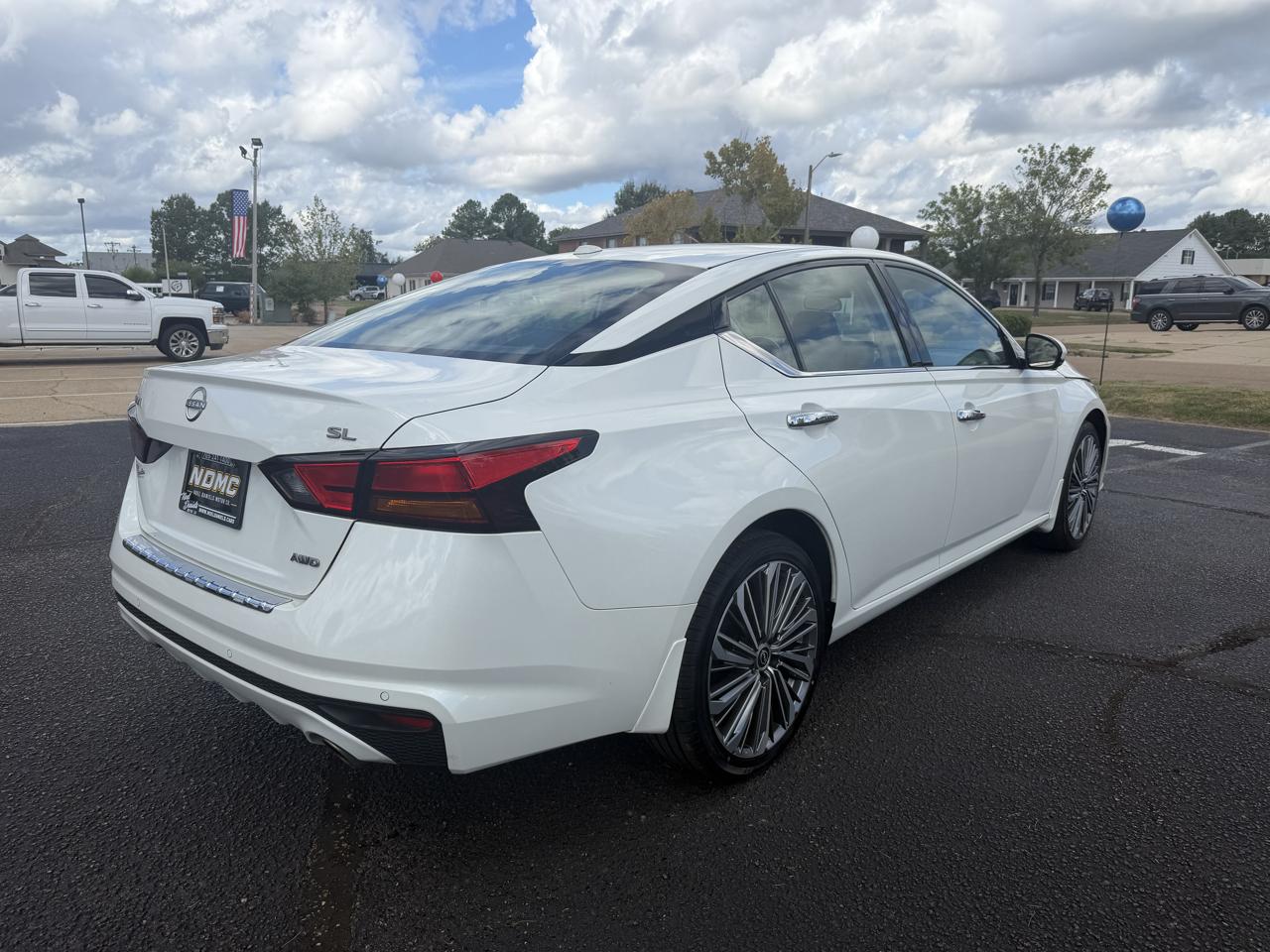 Nissan Altima  2023