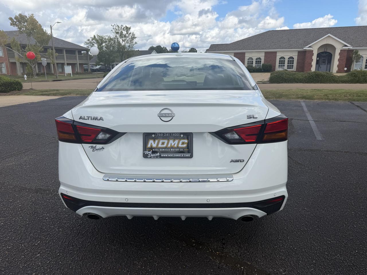 Nissan Altima  2023