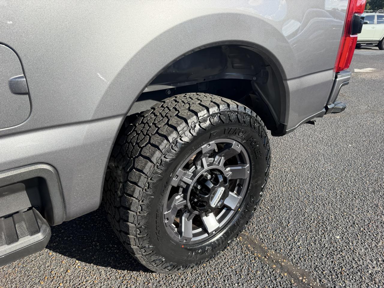 Ford F-250 SD  2024