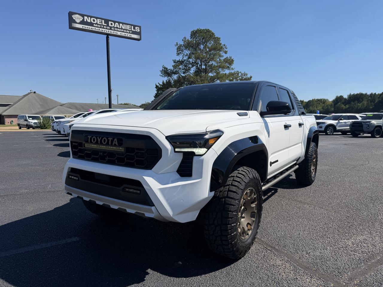 Toyota Tacoma  2024